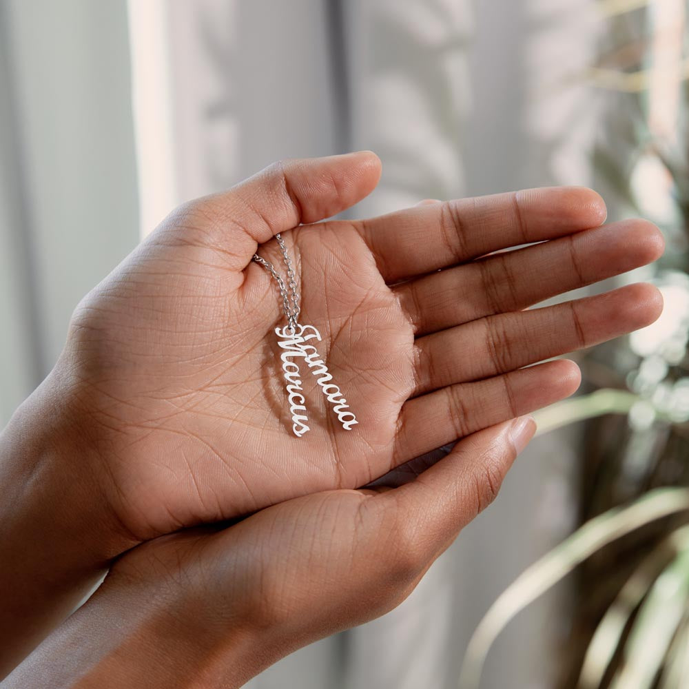 Mom, We Love you to the Moon and Back Vertical Name (s) Necklace (Choose Standard Black Box or Wooden box with LED)