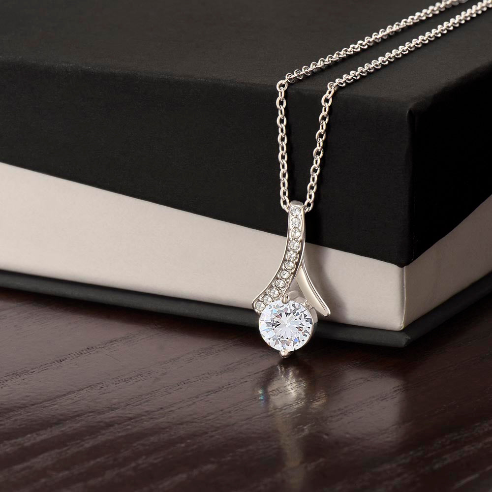 Para Mi Hermosa Madre (Alluring Beauty Necklace)